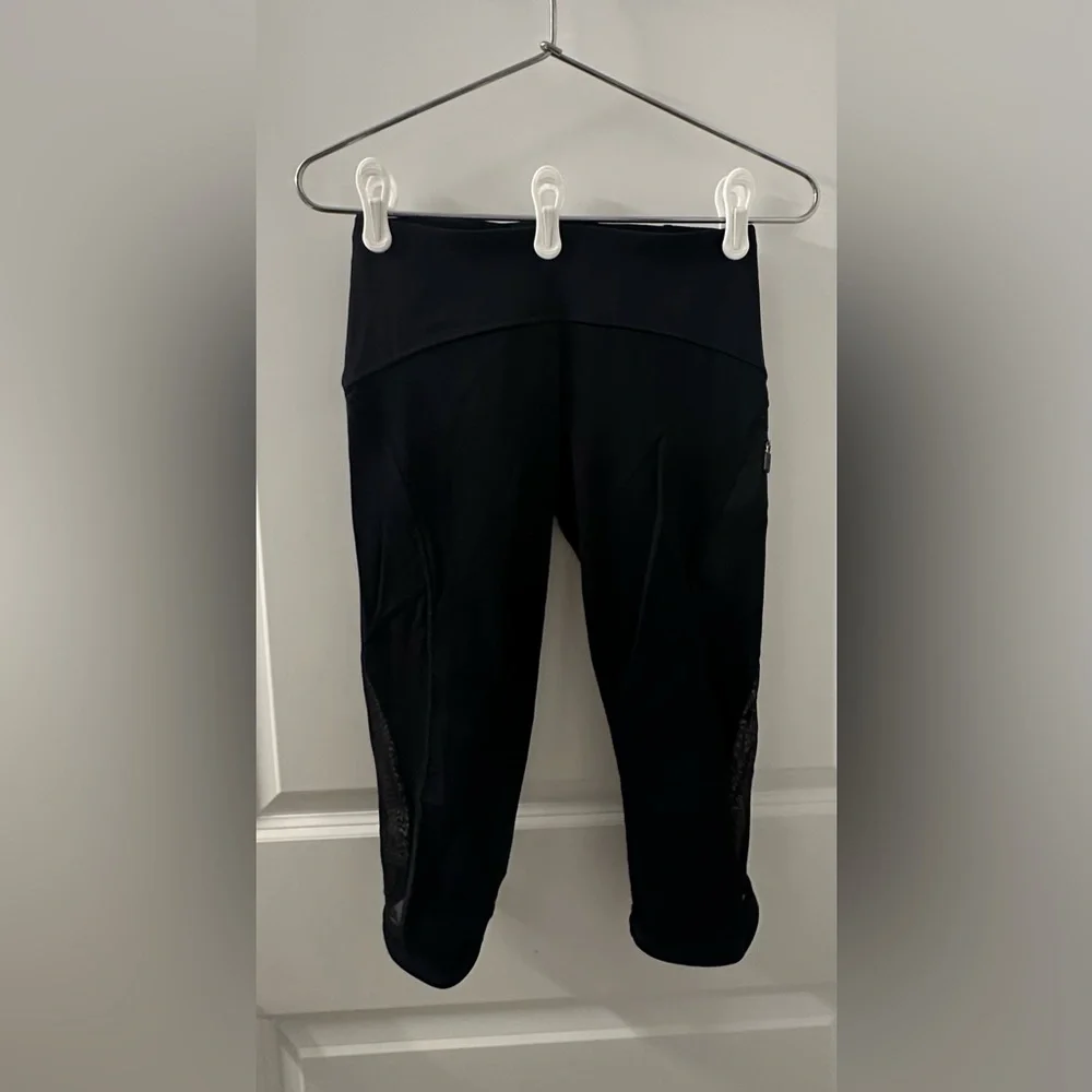 Lululemon Cropped Leggings | Black |‎ 4